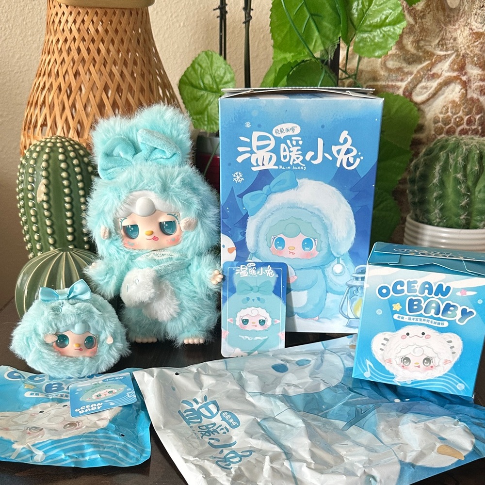 Yooki Third Generation Warm Bunny 
Plush and Yooki ocean Pendant Blind Box